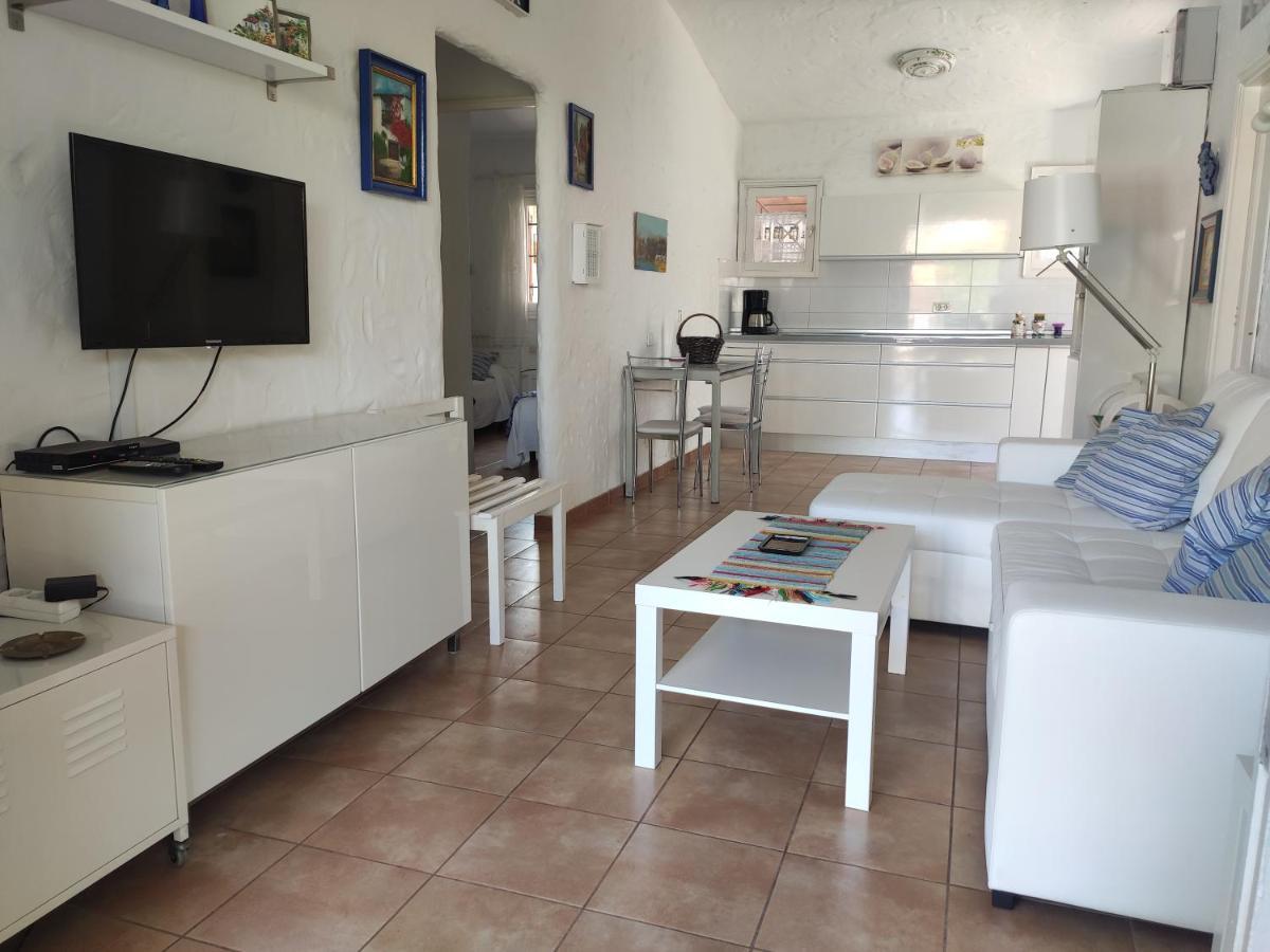 2 Bedroom Bungalow Next Yumbo Center. Free Parking Playa del Ingles  Luaran gambar